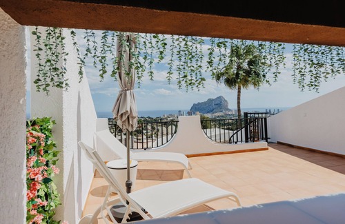 Casas de Torrat Apartment | Casa Sunrise - Rooftop, 5 Swimming Pools and Panoramic Sea view @ Peñon de Ifach