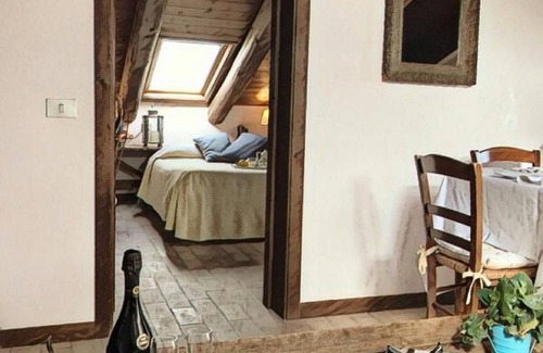 Misano Monte Bed & Breakfast | Casa Tentoni B & B - charming residence APP. Pink