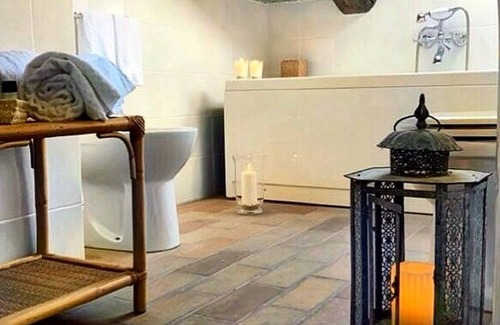 Misano Monte Bed & Breakfast | Casa Tentoni B & B - charming residence APP. Pink