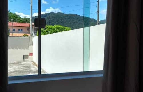 Jardim Veneza House | CASA TERREA PERUIBE 5 MIN FROM THE CENTER, BEAUTIFUL VIEW, CLOSE TO EVERYTHING.