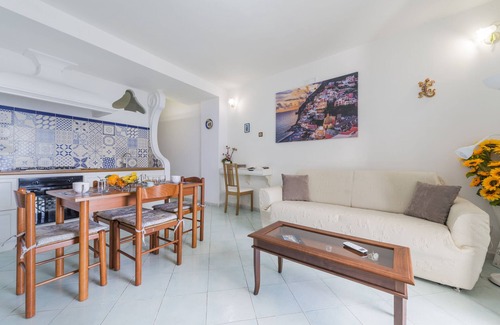 Montepertuso Apartment | Casa Terry B, perfect place for a perfect stay