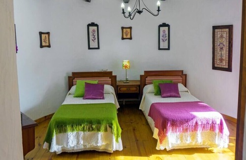 Fuencaliente de la Palma House | Casa Tití. Lugar Tranquilo Para Descansar, con Jardín y Zona de Barbacoa