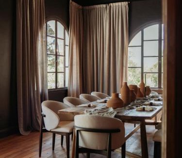 La Cumbre Hotel | Casa Toledo