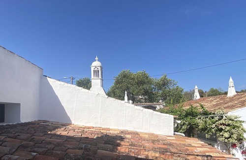 Sao Bras de Alportel Villa | Casa Traditional Portuguesa de 4 Quartos com Piscina Privada ´old Manor´