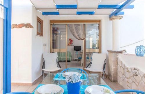 Torre Colimena House | Casa Tulipano 1 SX a soli 200 mt dal mare di Torre Colimena