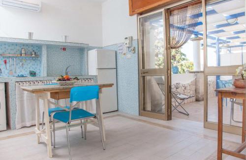 Torre Colimena House | Casa Tulipano 1 SX a soli 200 mt dal mare di Torre Colimena