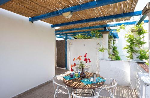 Torre Colimena House | Casa Tulipano 2 DX a soli 200 mt dal mare di Torre Colimena