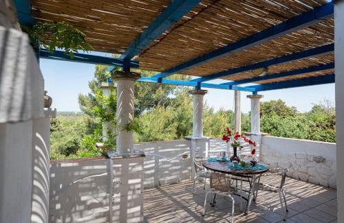 Torre Colimena House | Casa Tulipano 2 DX a soli 200 mt dal mare di Torre Colimena