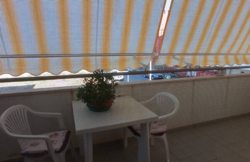 Porto Torres Apartment | CASA TURRITANA: LOVELY THREE-ROOM APARTMENT conveniently close to the sea.