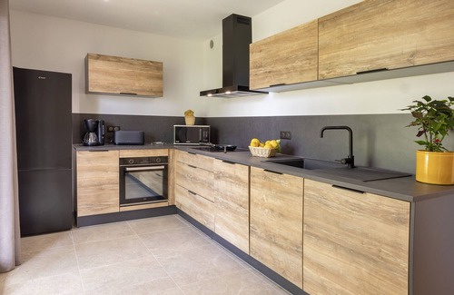 Barbaggio Apartment | Casa U Castagnettu 2, renovated apartment in the vineyards of Patrimonio