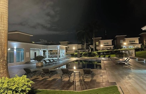 Tumba Vieja House | Casa Ubicada en el Mejor P.H De Altos De Panama