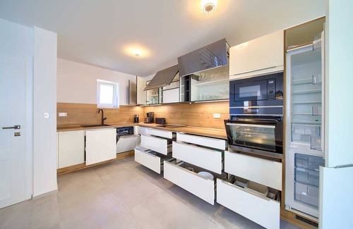 Rasopasno Villa | Casa Ulika with barrier-free ground floor and heated pool