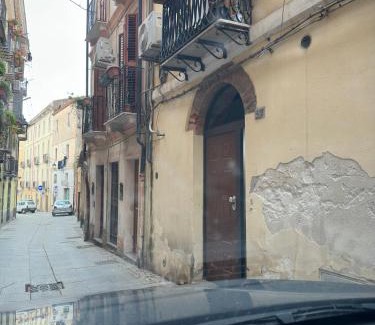 Iglesias Apartment | Casa Vacanza al Centro di Iglesias tra Mare e Miniere