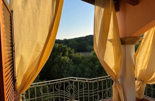 Porto Pino House | Casa Vacanze a Pochi Passi Dalla Bellissima Spiaggia di Portopino