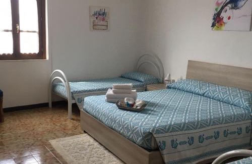 Urzulei Bed & Breakfast | Casa vacanze Mideri