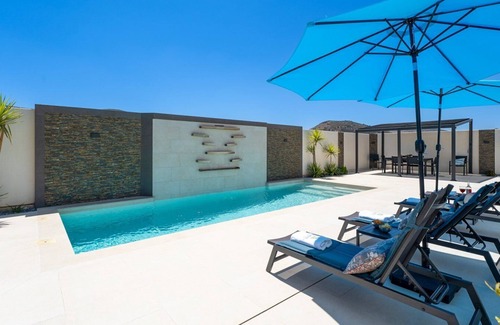 Iznajar Villa | Casa Valdearenas Iznájar by Ruralidays