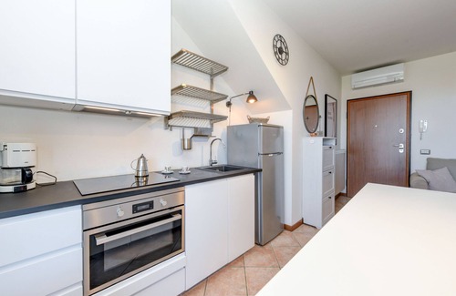 Polpenazze del Garda Apartment | Casa Valtenesi with pool in Polpenazze