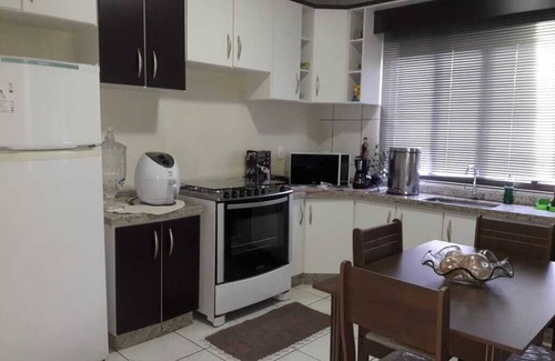 Foz do Iguacu House | Casa Verde, beautiful house in quiet location