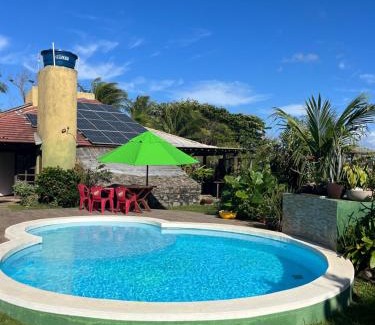 Arembepe House | Casa verde praia do Piruí 100 mts da praia 750 mts de área privativa
