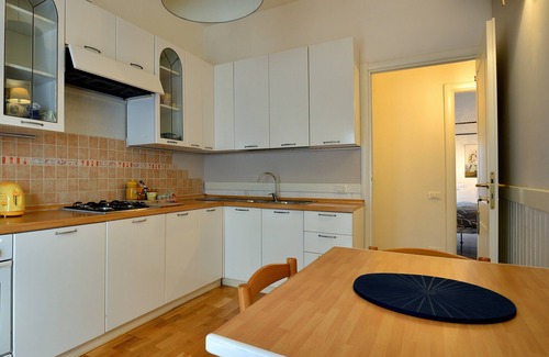 Quartiere XXII Collatino Apartment | Casa Verde Salvia[2 rooms,6PAX][Wi-fi-A/C]5 min Station,Late-check-in breakfast
