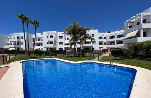 Conil de la Frontera City Center House | Casa Vista Africa - Very comfortable house with communal pool and fantastic sea views