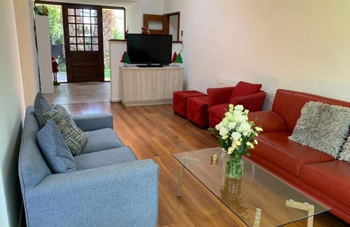 Vitacura House | Casa Vitacura 12p pool snow shopping clinicas 5 dorm - 8 camas