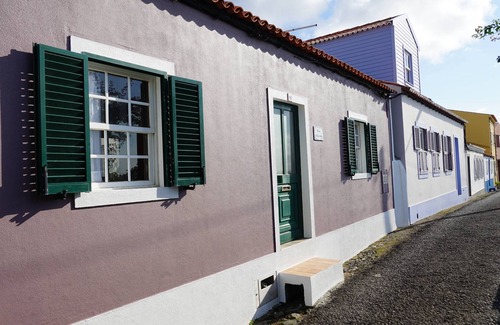 Horta Villa | Casa Volta do Mar in Porto Pim, Horta