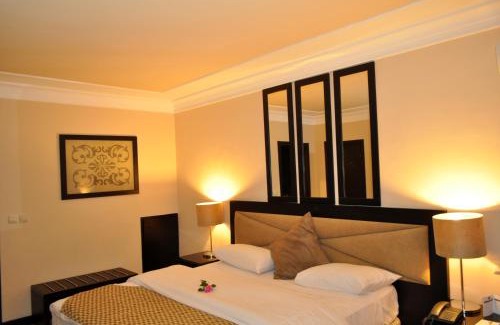 La Corniche Hotel | Casablanca Le Lido Thalasso & Spa (ex Riad Salam)