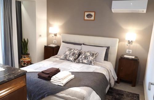 Peschiera Maraglio House | Casadina