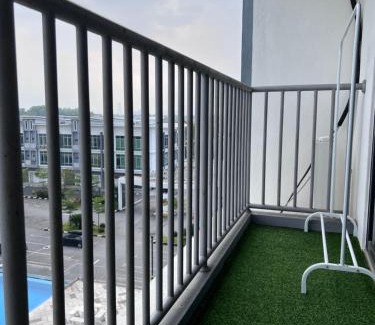 Hulu Kinta Apartment | Casahome by Irdina Meru- 8pax -10pax