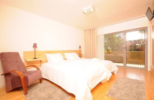 Sao Juliao de Palacios e Deilao House | Casal de Palácios - Deluxe Double Room With Balcony