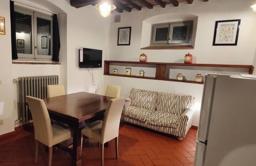 San Casciano in Val di Pesa Villa | [CASALE FORNACE FLORENCE ⭐] Vineyards | Olive Trees | Pool