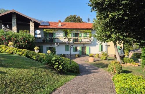 Albese con Cassano Bed & Breakfast | Casale Raffaello B&B Como