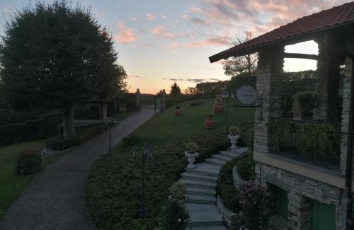 Albese con Cassano Bed & Breakfast | Casale Raffaello B&B Como