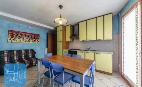 Old Town Apartment | Casamarin3