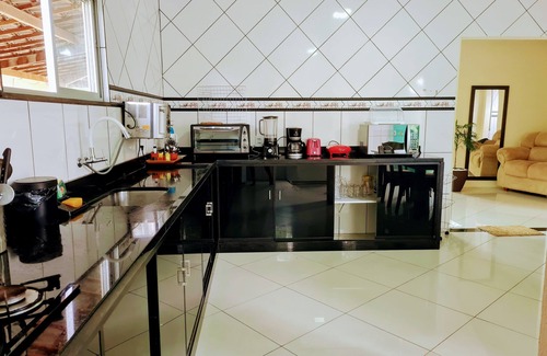 Barra do Jacuipe House | (Casaparatemporada15) 4 bedrooms with access to the beach and Jacuípe river