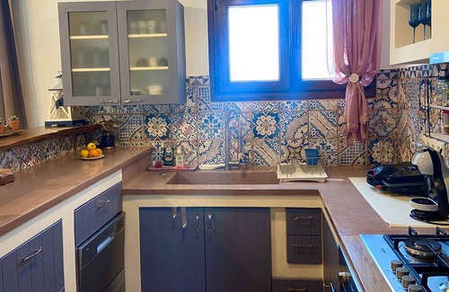 Agios Spyridon Corfu House | Casas De Campo, Alejandro II- Pet Friendly House - 2 Minutes Away From the Beach