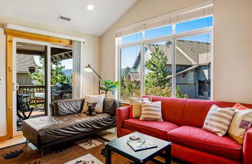 Ronald Apartment | Cascade Cozy at Roslyn Ridge Resort