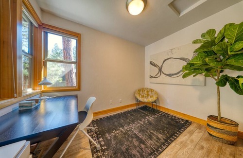 Westbrook Meadows Apartment | Cascade Crest-Family Friendly Home, Hot Tub, Private Yard