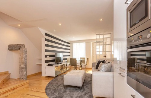 Cascais House | Cascais Seaside Duplex - 200m from the beach!