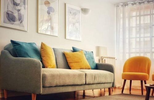 Cascais Apartment | Cascais Seaside: Relaxing home w/large pool