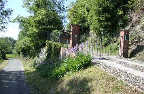 Marentino Bed & Breakfast | Cascina nel bosco