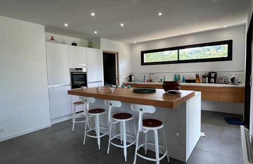 Coti-Chiavari Villa | Casella d'Orzu - Modern villa 1km from Cala d'Orzu.