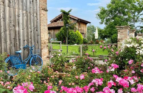 Santa Giustina House | Casetta dipinta Fattoria dei fiori