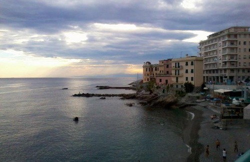 Quinto al Mare Apartment | casetta sopra il mare