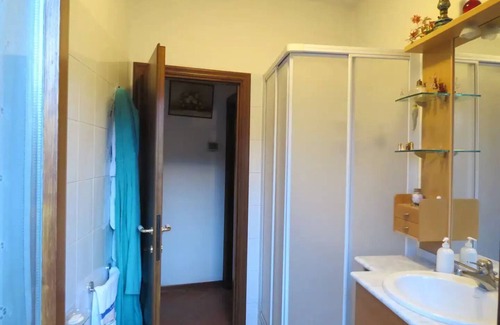 Porciano Apartment | Casetta sul fiume vista castello