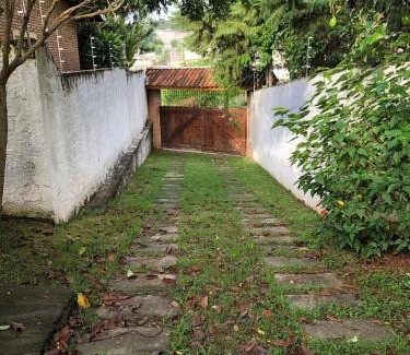 Piqueri House | Casinha de Campo bem localizada