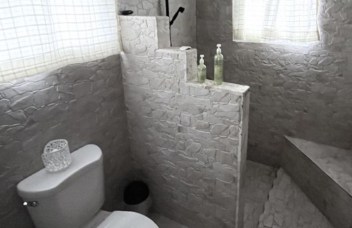 Cabrera Hotel | Casita #1 2 Bedroom, 2 Bathroom Apartment at Casablanca