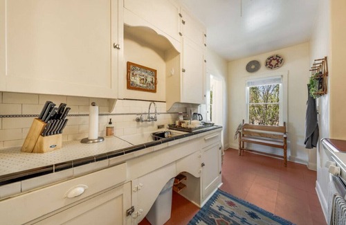 Sam Hughes House | Casita #6 (Angie) -