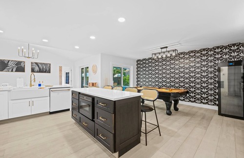 Delray Beach House | Casita Delray Oasis: 4BR with Pool, BBQ, Firepit, Pool Table